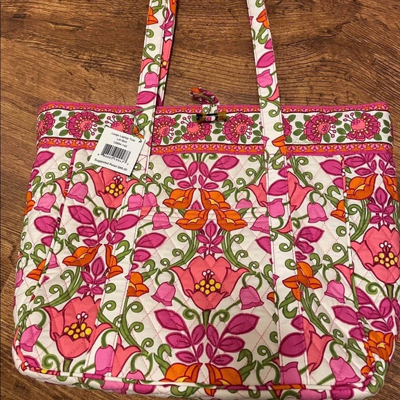 Vera Bradley Handbags - Vera bradley lilli bell laptop tote